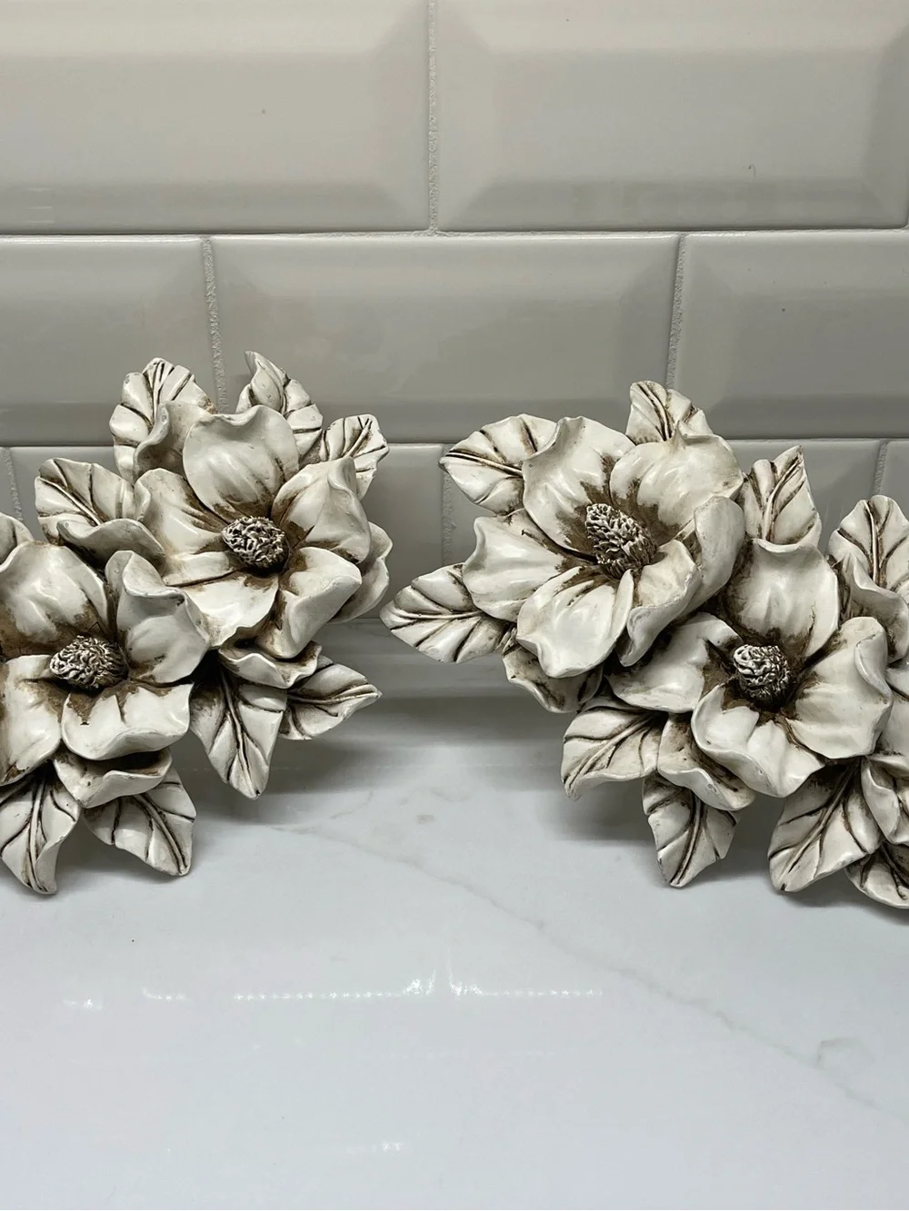 Door Decoration/Shelf Decor Flower/Floral Accent to any Style, Room, Space solid